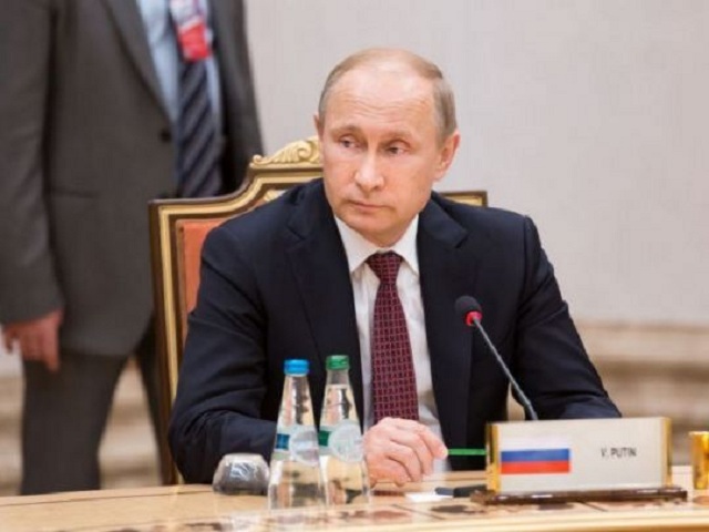 Дежавю. Зачем ставленники министра Мантурова держат Путина в облаках