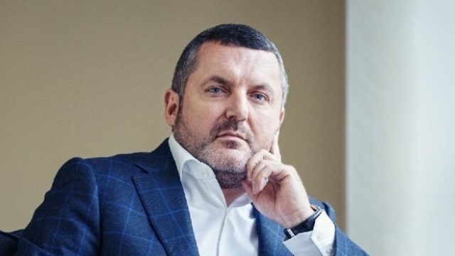 Криминального «решалу» президента Зеленского публично объявили в розыск