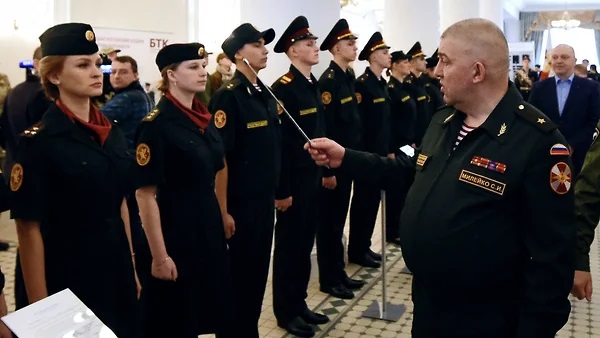 Генерал Росгвардии прокололся на парикмахерской