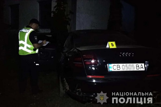 Юный водитель и полный салон людей - детали жуткого ДТП в под Черниговом