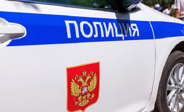 Российский срочник с девушкой попал в ДТП, когда уходил от полиции на ВАЗе