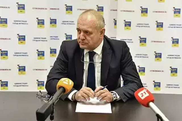Глава Мурманска досрочно сложил полномочия