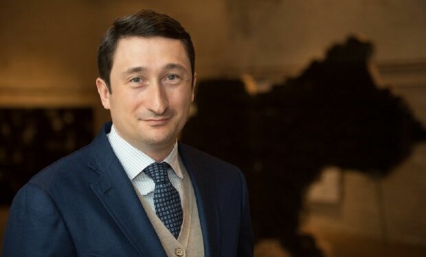 Чернышов через СМИ «сбивает» вице-премьера Любченко и настойчиво сватает себя в премьеры