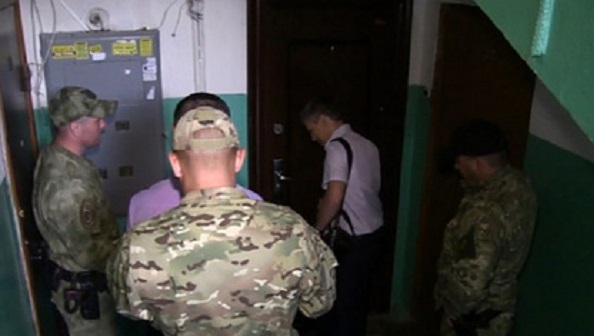 Полиция задержала сотрудников российской колонии
