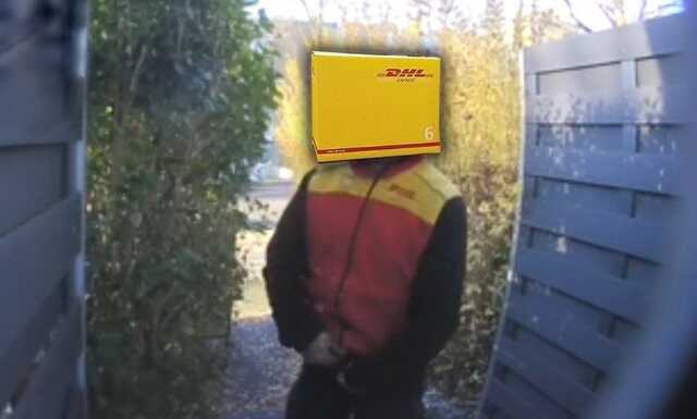   ,  :      DHL