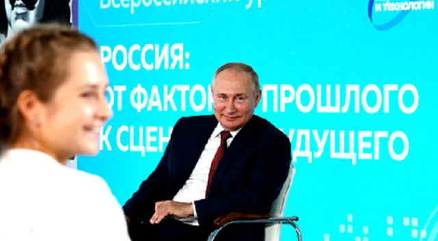 Школьник поправил Путина в вопросе войн