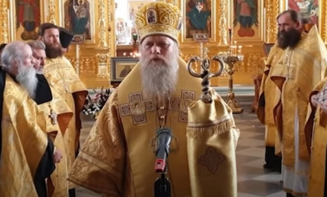 Наместник монастыря, обвинявший вакцину в генной модификации людей, заболел COVID-19