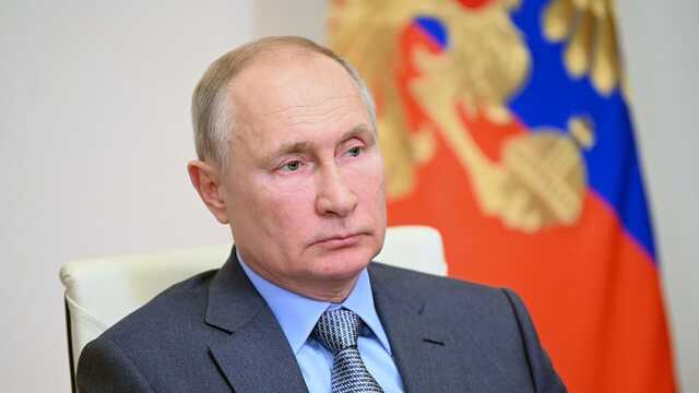 СМИ РФ сделали новости о Путине и мухе