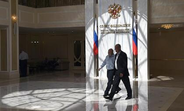 В Совфеде рассказали о желании Украины жить за счет России