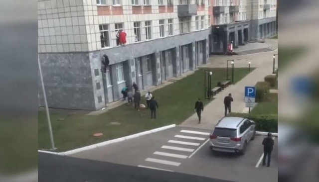Пострадавших при стрельбе в пермском вузе доставят в Москву на лечение