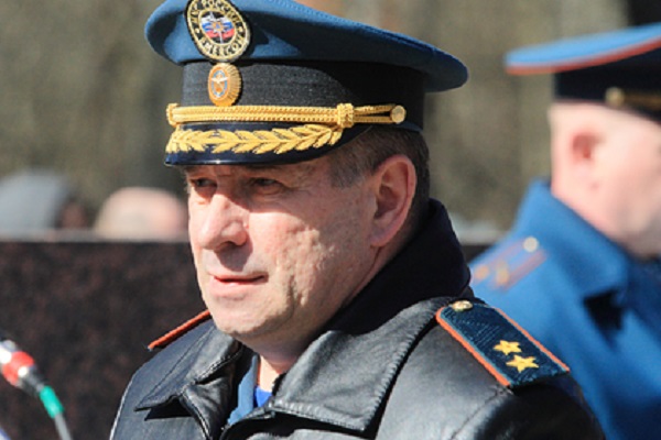 Глава петербургского МЧС отказался от мандата депутата