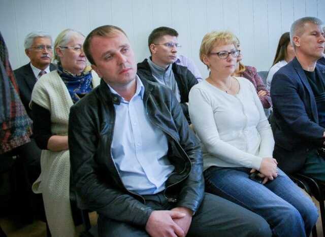 Депутат горсовета Миасса Мурашкин продолжает жить в 90-х