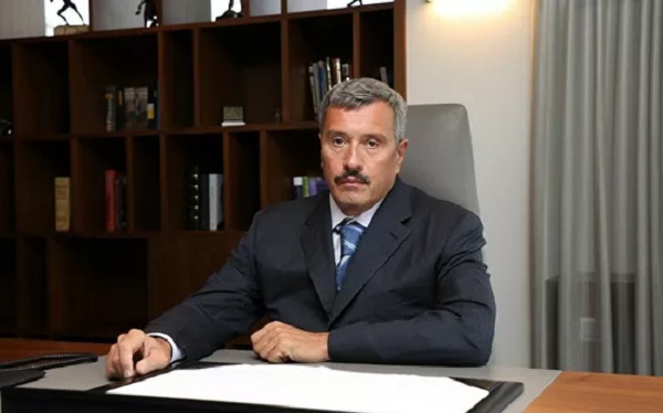 Кто озолотит Доева