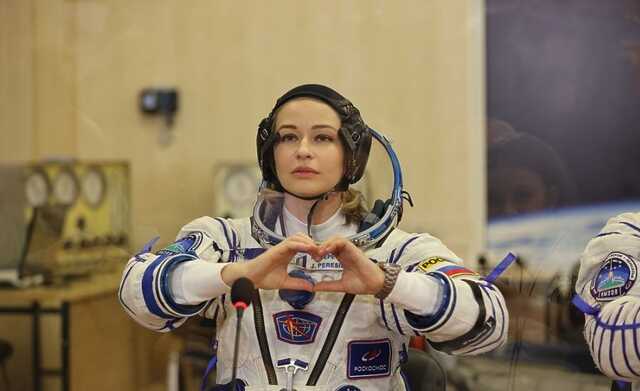 Из космоса Юлия Персильд попала в квартиру следователя