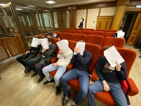«Третьевская» группировка расселась по скамьям
