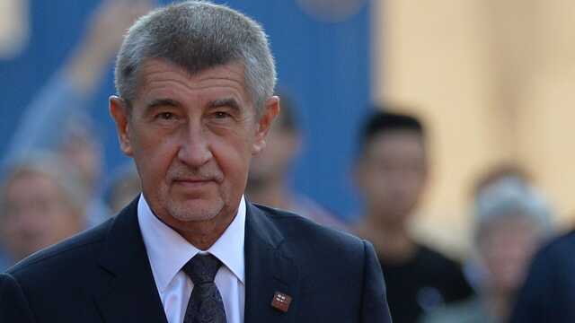 В Чехии предотвратили покушение на экс-премьера: у подозреваемого изъяли нож и пистолет