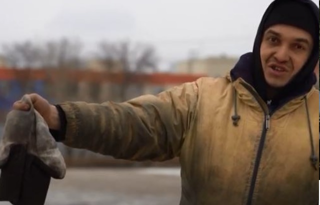 «В рваных перчатках». Рабочие «ЧТЗ-Уралтрак» сняли ролик о проблемах со спецодеждой
