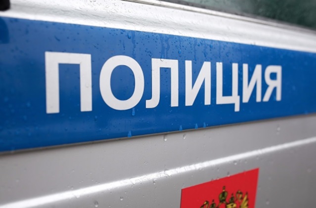 В Санкт-Петербурге прохожий облил молодую пару кислотой