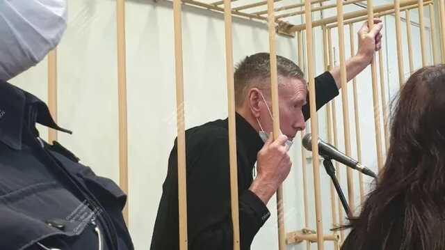 Плач Мейера в суде