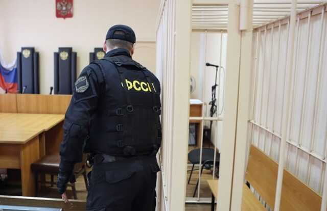 В СПб арестовали полицейских, вымогавших деньги у подростков под угрозой уголовного дела