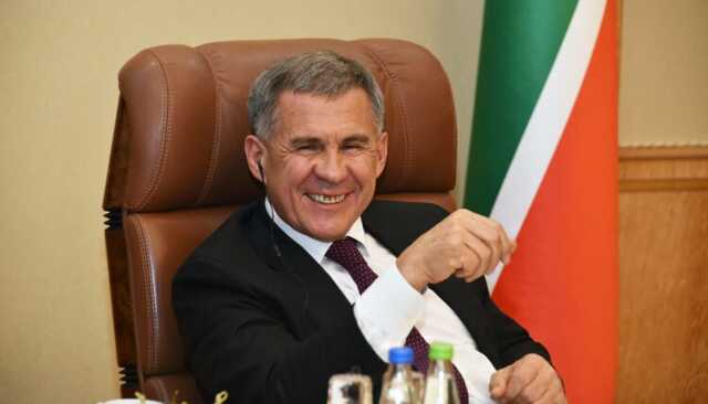 Президент Татарстана пообещал исполнять закон, запретивший ему называться президентом