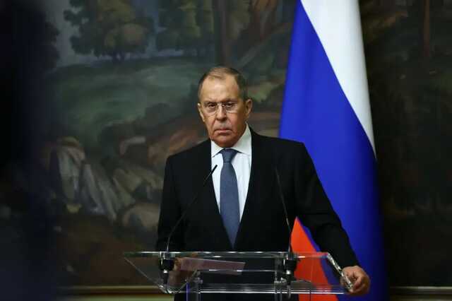 Лавров: На Донбассе живут «сотни тысяч» россиян, будем их защищать
