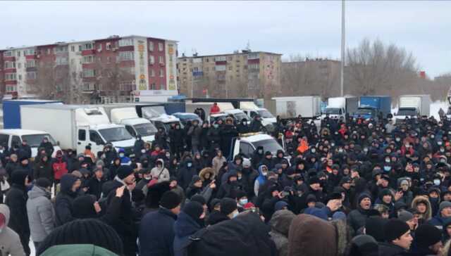 Протесты охватили почти весь Казахстан. В городах стычки и задержания