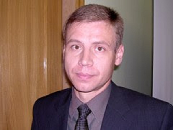 Андрей Козлов подсел на кормление к застройщику