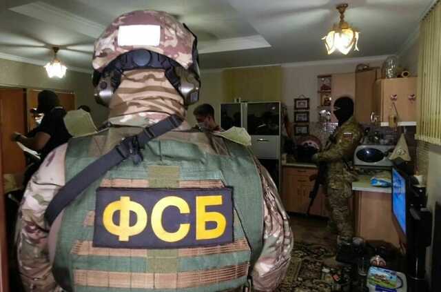 Капитан ФСБ зарегистрировал в своей московской квартире сотни людей