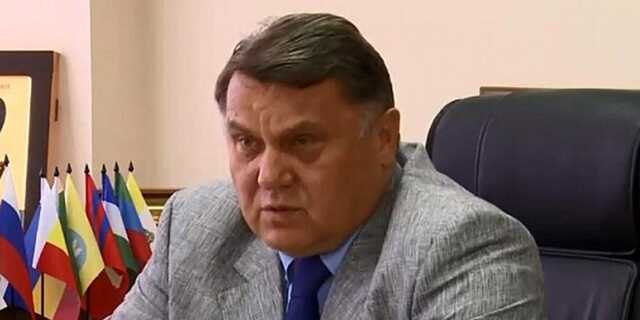 Как экс-сенатор Валерий Шнякин помогал компаниям своего зятя Олега Смирнова получать госконтракты