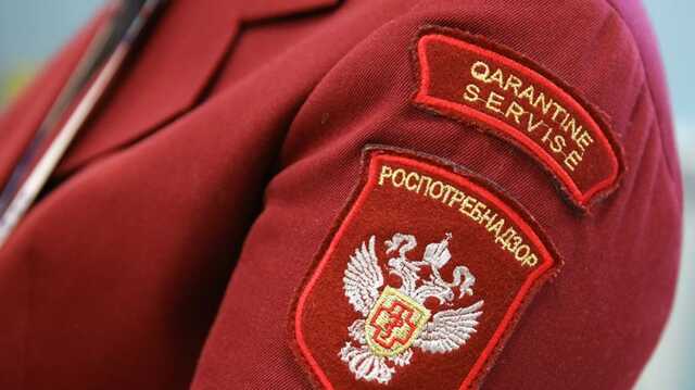Роспотребнадзор отменил обязательную изоляцию контактировавших с COVID-19