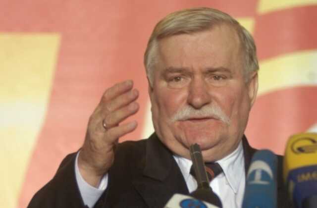 Экс-президент Польши Лех Валенса призвал напасть на Москву