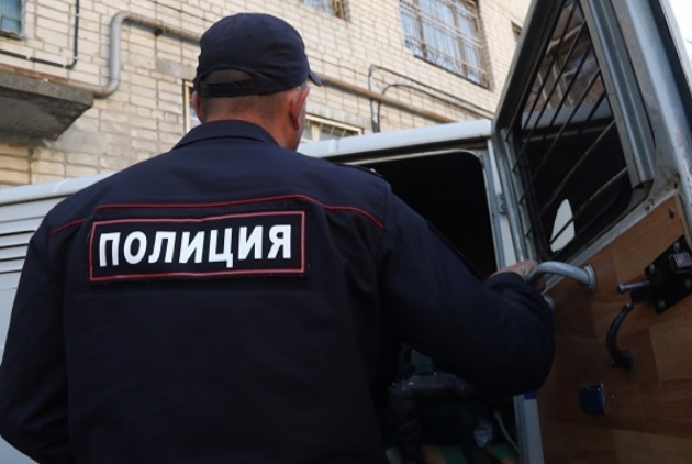 У дочери экс-начальника омского УМВД, обвиняемого во взятках, отобрали квартиру
