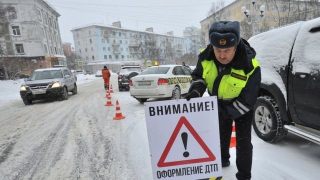 Пьяный водитель сбил двух российских подростков