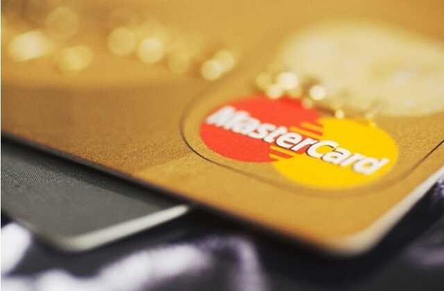 Mastercard отключила от своей системы несколько российских банков