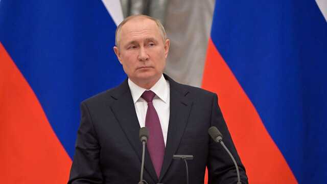 ФОМ: 71% россиян доверяют Путину и считают, что он работает хорошо