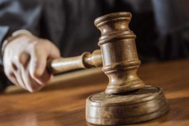Россиянина приговорили к 17 годам колонии за двойное убийство и кражу