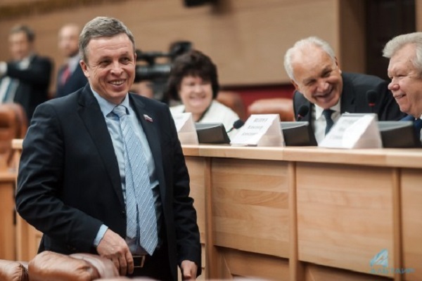 Депутат ЗС Павел Сумароков: когда грязные не только свиньи