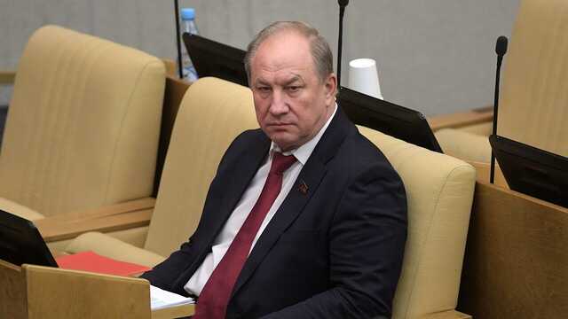 Рашкин возместил ущерб за убитого лося
