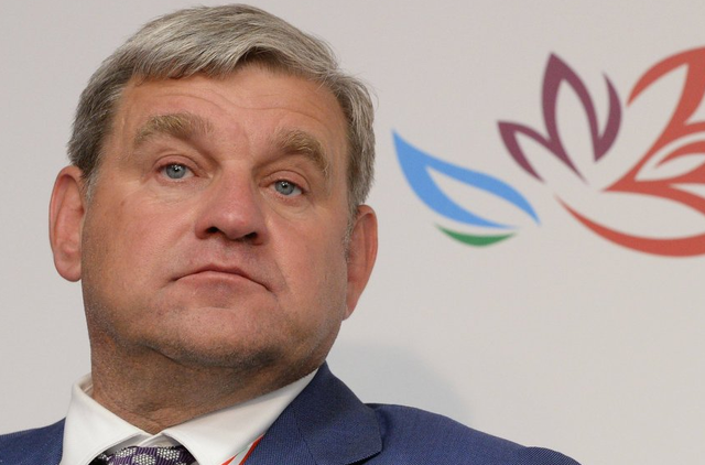 Крабы – в России, прибыль – в Чехию