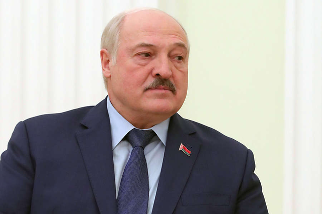 Кожемяко набивается в друзья к Лукашенко