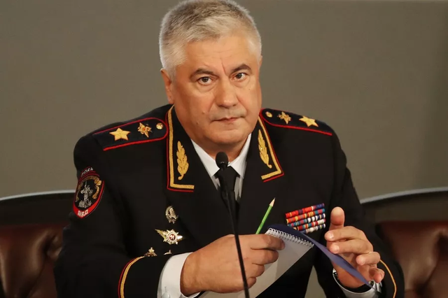 Проверка для вида: как подчиненные Баранова прикрыли замминистра