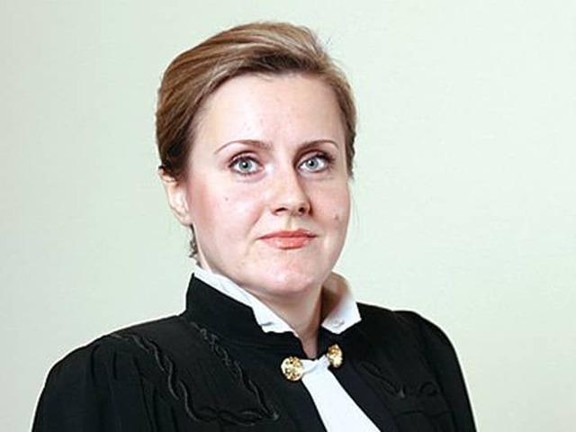 Елена Кондрат долечилась до Светланы Хондрат