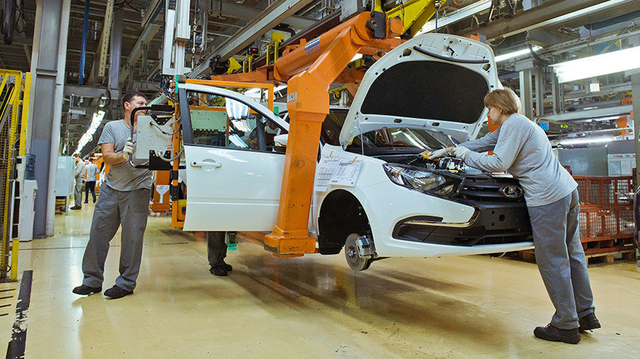 Автоконцерн Renault решил избавиться от акций «АвтоВАЗа»