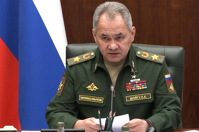 Под "шумок" на волю: подследственные из Минобороны "пачками" выходят на свободу