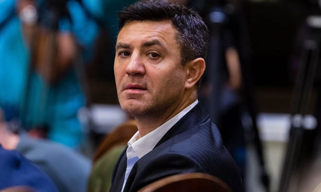 Николай Тищенко: от Коли Оболонского до «слуги народа». Часть 1