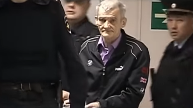 Осужденного историка Дмитриева этапировали в колонию строгого режима