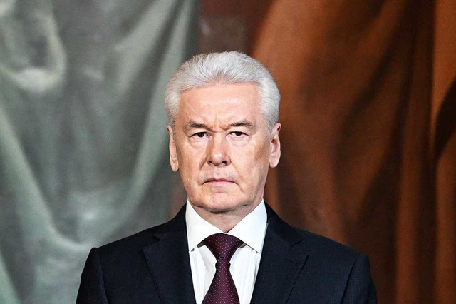 Cобянин пересаживается на «Москвич»