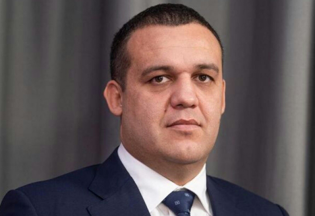 Как уголовник Умар Кремлев грабит бюджет при поддержке депутатов от партии власти