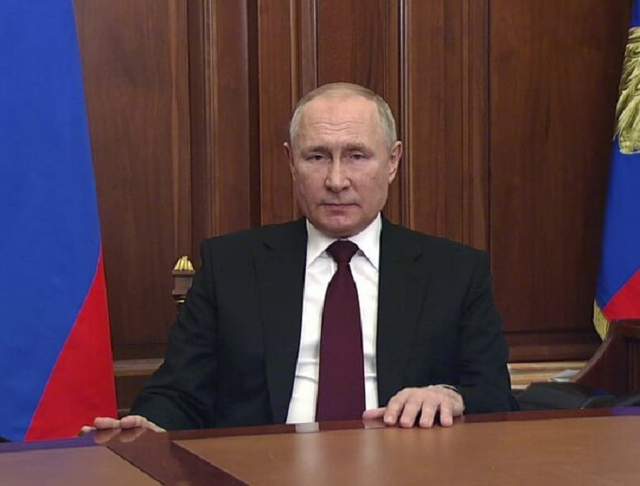 Путин заявил о развязывании кибервойны в отношении России